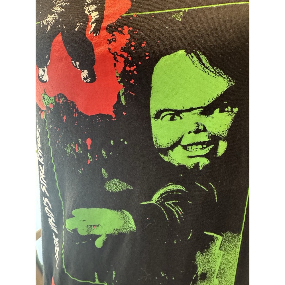 Chucky Child's Play "Look who's Stalking" 2004 Black Shirt Small Horror Movie